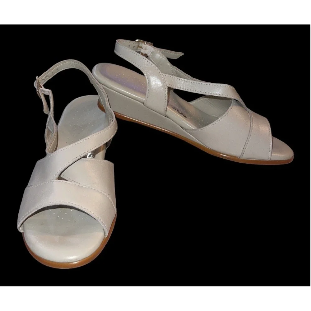 SAS Leather Adjustable Strap Comfort Sandals Shoes Women's Sz 6.5W Cream Ivory - Picture 6 of 16